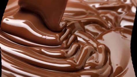 Как отстирать шоколад