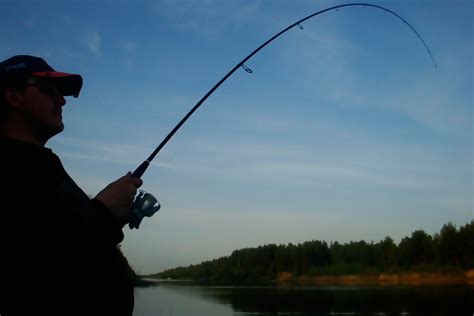 Рыбалка на спиннинг с берега