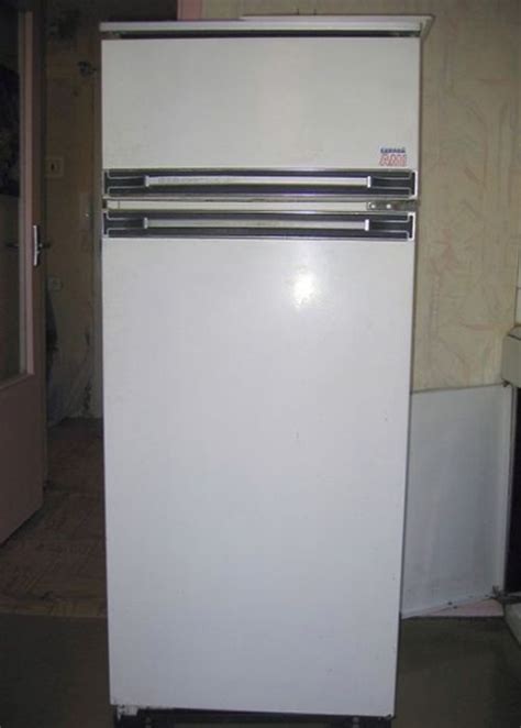 Сколько весит холодильник