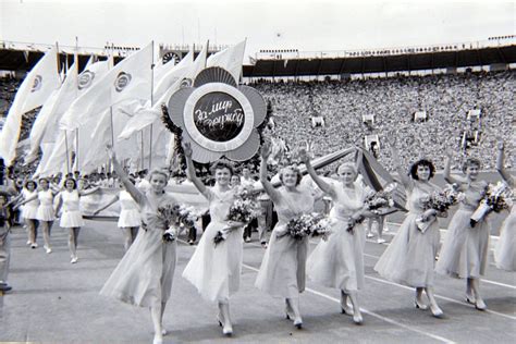 Фестиваль молодежи и студентов в москве 1957