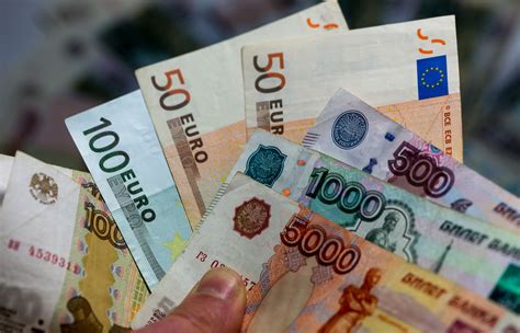 104 евро в рублях