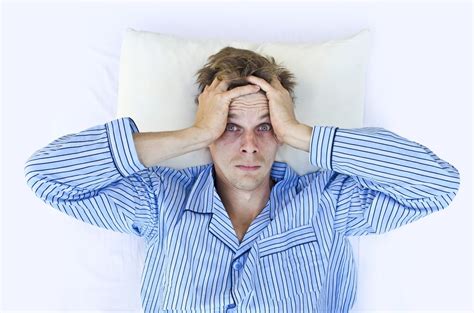 Почему болит голова после сна